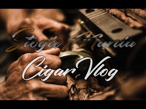 STOGIEMANIA CIGAR VLOG - EP01 - Dave Hits Up Cigar International and Enjoys a Stick in the Bahamas