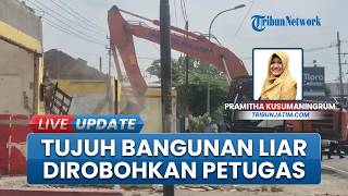 7 Bangunan Liar di Jalan Raya Ponorogo-Pacitan Dirobohkan Alat Berat Guna Normalisasi Saluran Air
