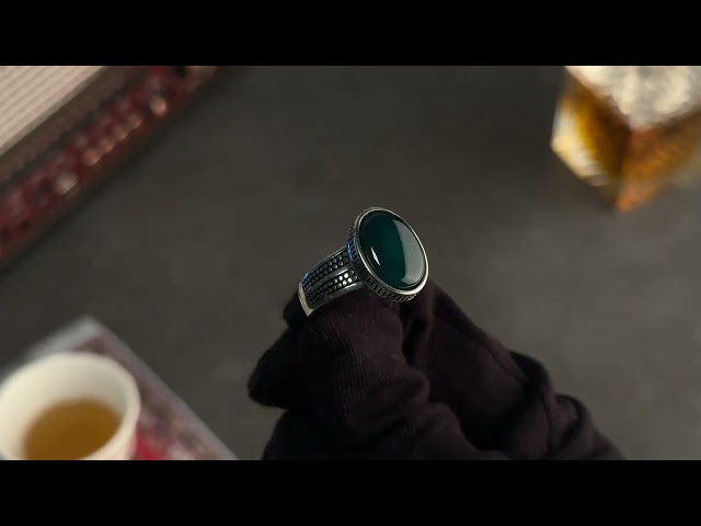 خاتم رجالي فضة مزين بحجر عقيق أخضر