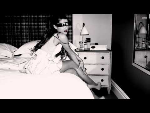 Ariana Grande x David Zowie - Love The Weekend Mashup
