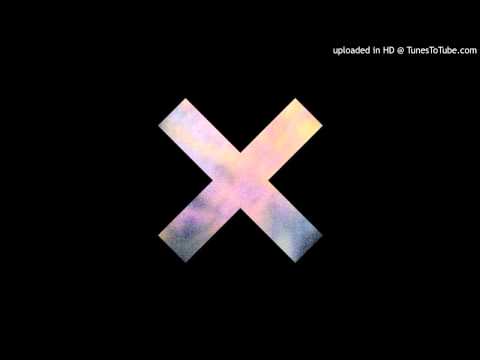 Notorious B.I.G & 2Pac Vs. Flume - Runnin' (Holdin' On)