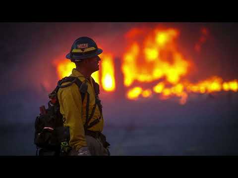 Support Victims Boulder Colorado Wildfires Thousands Flee