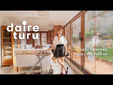 The Flat: Aslı and Her Family's House in Tuzla