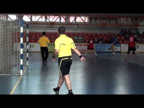 Handbal, juniori 4: Cernavoda - Turda 26-26 (Turda e in semifinale!)