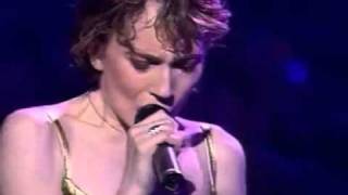 Patricia Kaas ~ D'Allemagne (Live 1990).flv