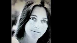 Judy Collins sings in French LA COLOMBE