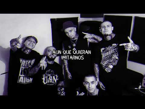 Santa Fe Klan - Ojos Tumbados (Letra) ft. Dharius, Gera MX, Neto Peña, Tiro Loco (Letra original)