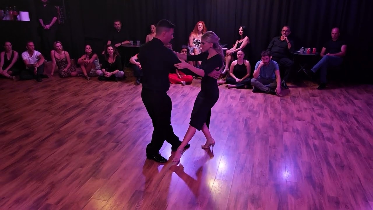 Katerina Chatzipanteli & Giorgos Nikou - Noches De Colon @ Milonga Sin Palabras, Thessaloniki (3/5)