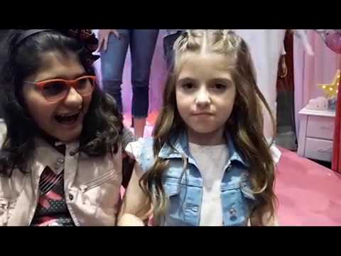 Gigi na Área entrevista Lorena Queiroz em Show na Brascol