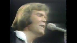 Glen Campbell Stars/Rhinestone Cowboy Live 1978