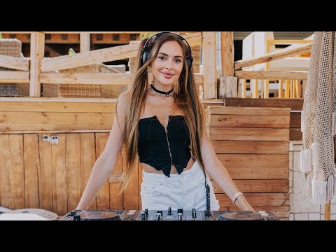 Xenia Dia (Diamond) Dj @ Live Crete King Scorpio Beach Club - Techno Mix