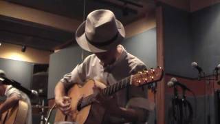 Art of motion - Andy Mckee