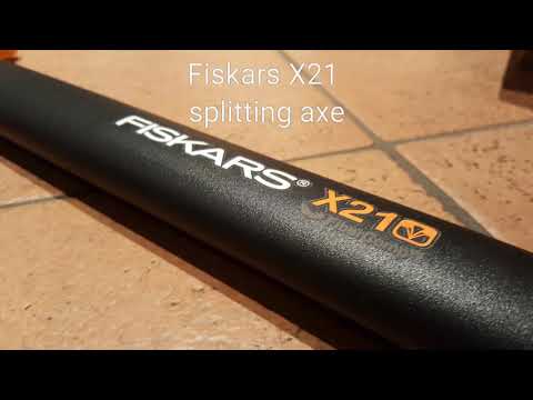 Fiskars X21 axe testing!