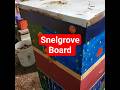 Double screen (Snelgrove) board door manipulation. #beekeeping #swarming #noneofyourbeeswax