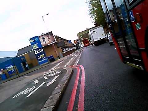 YX60FUE bus insane close pass