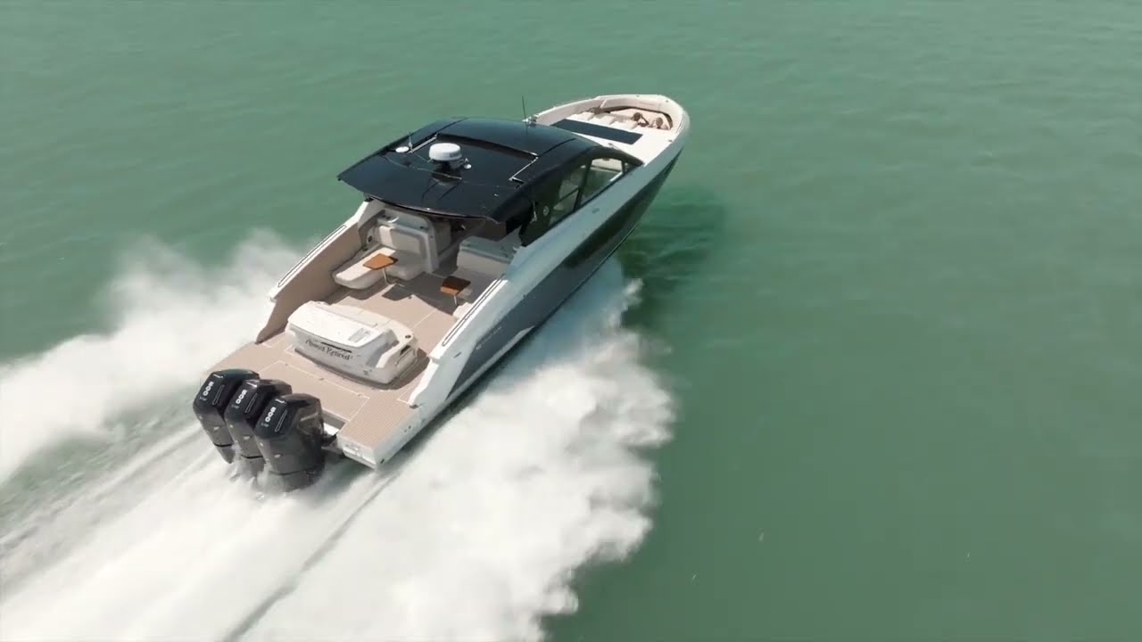 Cruisers Yachts 50 GLS - Promo Video