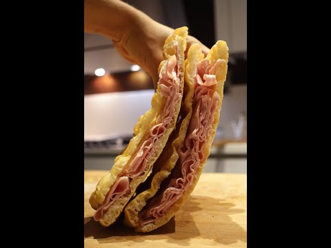 🏛️❤️ ROMA AMMORSI - EP.1 PIZZA BIANCA ROMANA con MORTADELLA🤤 #Shorts