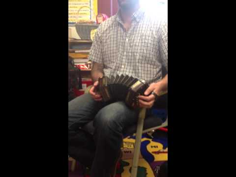 Concertina for Beginner's name that tune