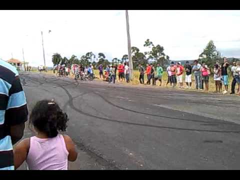 1 wheeling em Ouro Fino 01/05/2011