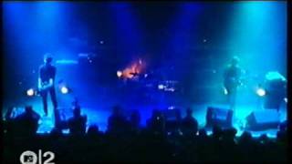 BLACK REBEL MOTORCYCLE CLUB LIVE AT THE NME CARLING AWARDS SHOWS FEB 2002  2 OF 3
