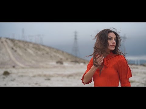 Andrea Sannino - Nuie stamme ancora ccà (official video)