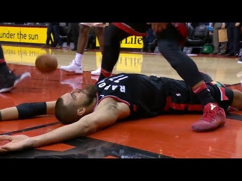 Jonas Valanciunas hammers it down at the buzzer to send the game to OT | Raptors vs Bucks