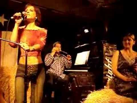 Jill Burke performs 'Blue Bayou' at Upright Cabaret