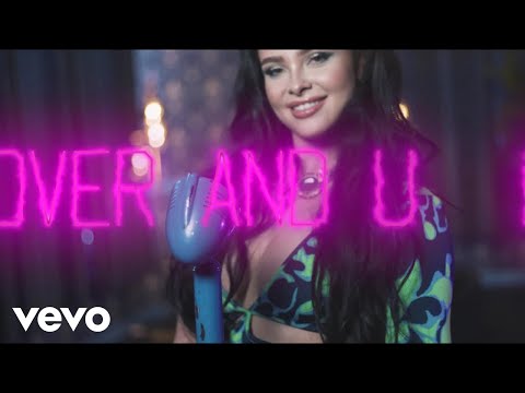 Bella Lysée - Over and Under