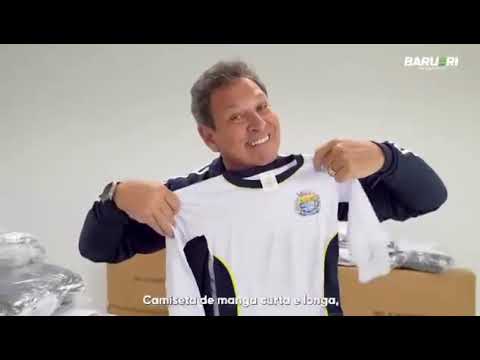 Volta às aulas com tudo novo. Kits escolares e de uniformes para quase 70 mil estudantes da rede municipal
