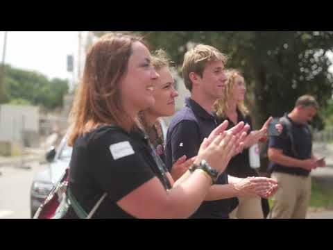 XL Blue Walk - Documentaire