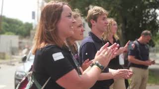 XL Blue Walk - Documentaire