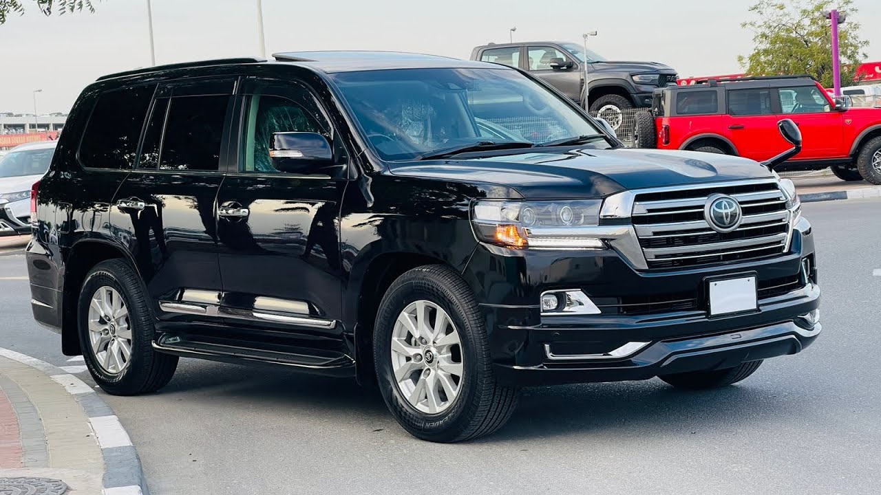 Toyota Land Cruiser 2018 "AXG" [Fresh JAPAN IMPORTED] V8 4.7L 4WD Fully Optioned Top OF The Line Premium Condition video