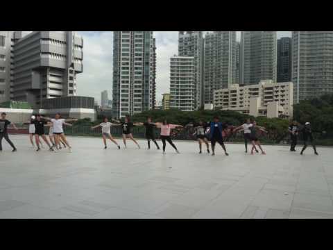 KPOP Dance Off Vol 80: GFRIEND(여자친구) - Navillera(너 그리고 나)