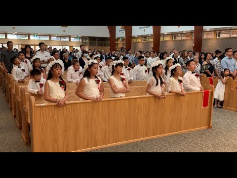 Lễ Mình và Máu Thánh Chúa Kitô Các em Rước Lễ Lần Đầu June 19, 2022 Giáo Xứ Thánh Philipphê Minh Winnipeg, CANADA