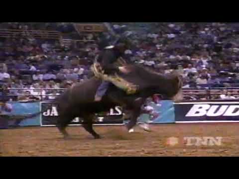 Clint Branger vs Tiny Might - 98 PBR St. Louis (86.5 pts)