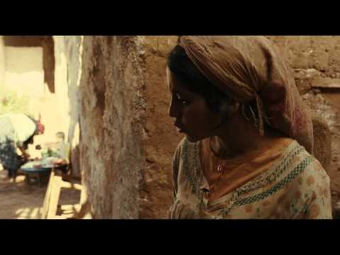 La Sorgente dell'Amore - clip - Lo sciopero dell'amore