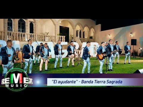 Banda Tierra Sagrada - El Ayudante (Corridos Unplugged)