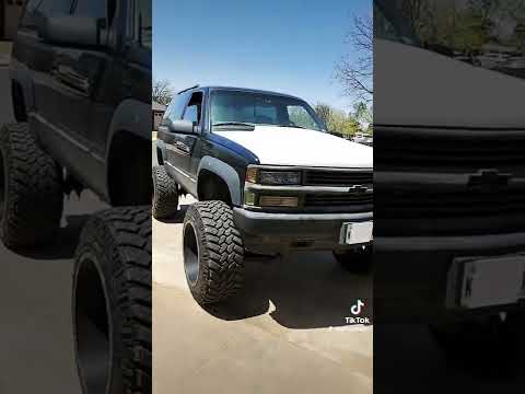 1999 lifted 2 door tahoe on 37" nitto 22x14 fuel wheels, 6" BDS Suspension, zone 3" body lift.