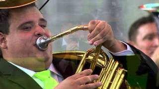 La Original Banda El Limón / Mayor de edad ZOCALO