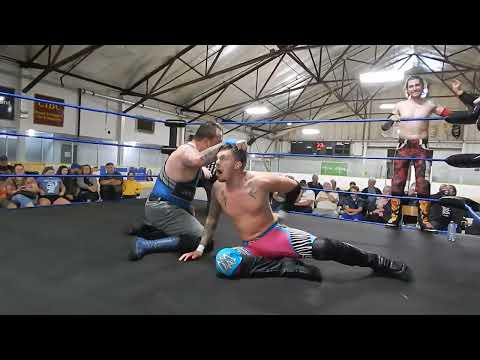 Chip Chambers & Justin Newhook & Maddison Miles vs Hollywood Heathens & Lincoln Steen
