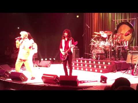 Almost Queen with Bowie - Under Pressure- Westbury NY 7-9-16