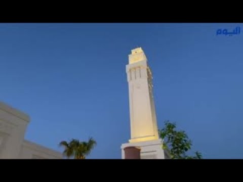 عاجل : خادم الحرمين الشريفين يؤدي صلاة عيد الفطر المبارك