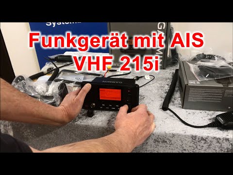 Garmin VHF 215i Seefunkgerät mit AIS Empfänger.