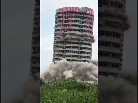 Amazing Dangerous Fastest Building Demolition Excavator Skill, Heavy Equipment Machines Working