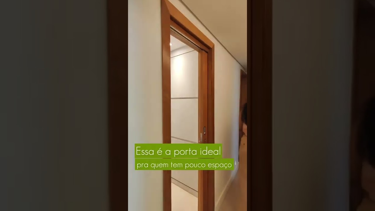 PORTA DE CORRER EMBUTIDA NA PAREDE É IDEAL PARA QUEM TEM POUCO ESPAÇO #shorts