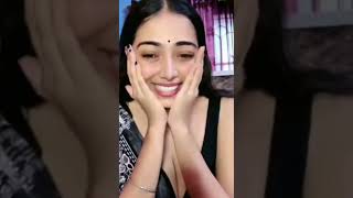 Download lagu Chat with friends on video call new Imo Skype Outlook RJ Live show mp3