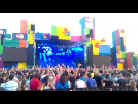 Faithless - Insomnia (Fedde Le Grand Bootleg) @ Balaton Sound 2013