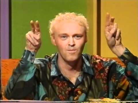 Good News Week S01E01 - 1996-04-12 - First ever episode