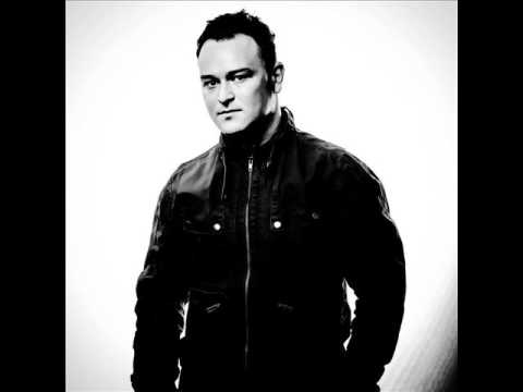 Onur Ergin ft.Demet Akalin - Calkala(Remix)