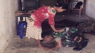 Download lagu LAGU TINGGALKAN AYAH TINGGALKAN IBU | PRAJURIT KUJANG mp3